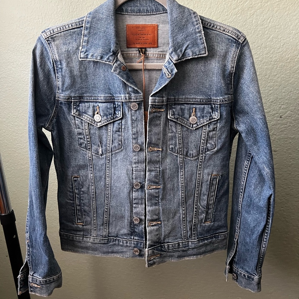 Lucky Brand Light Wash Blue Denim Jacket
